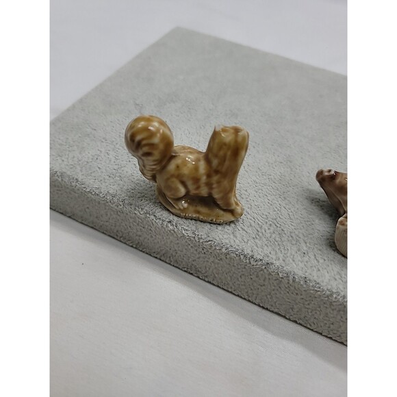 2 Wade Whimsies Figurines Squirrel & Pig  Mini porcelain animals - Picture 15 of 16